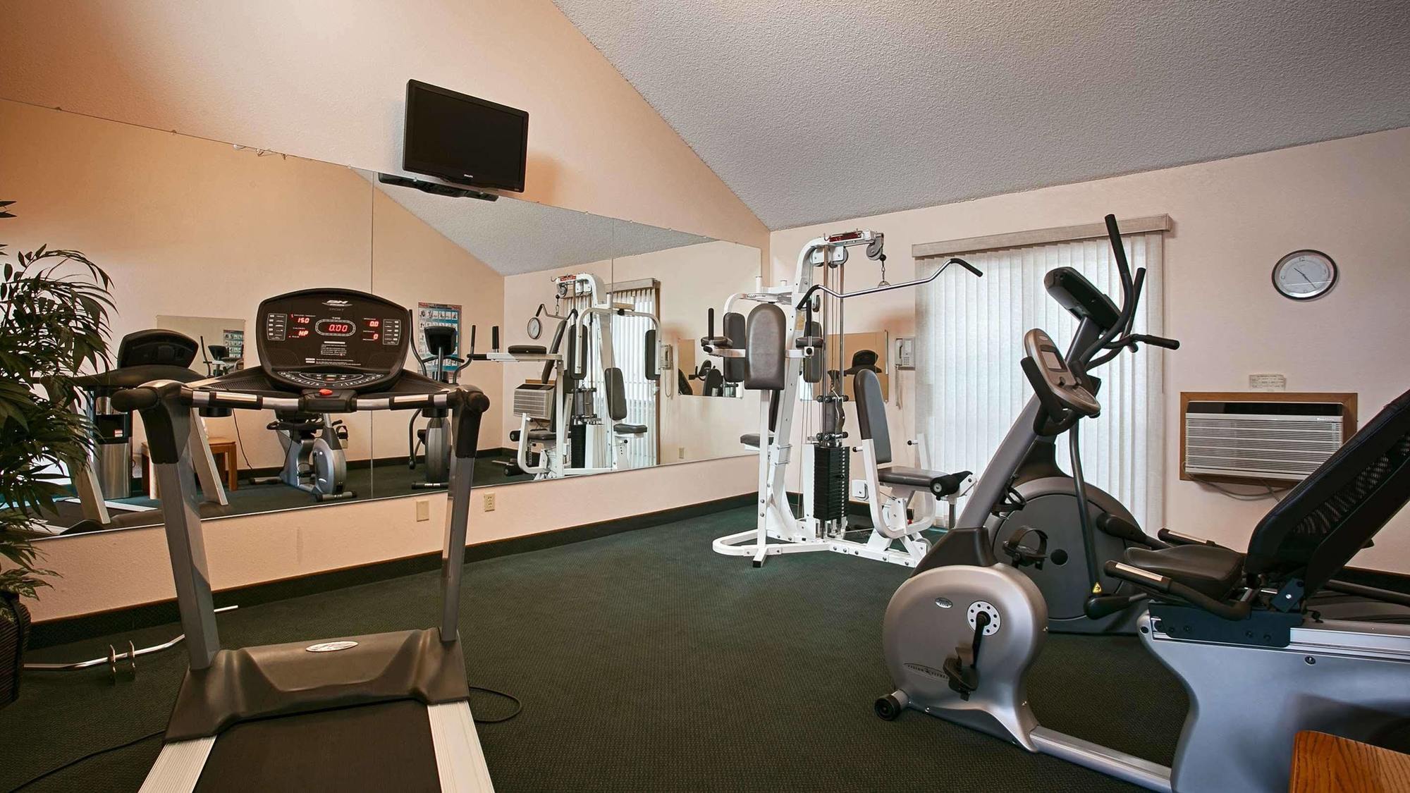 Clarkston Rivertree Inn & Suites מראה חיצוני תמונה